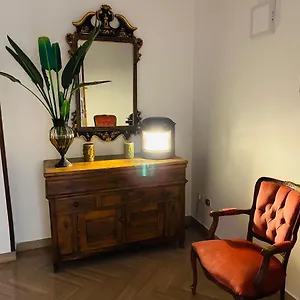 https://casa-del-corso-cinisi.sicilyhotelsitaly.net