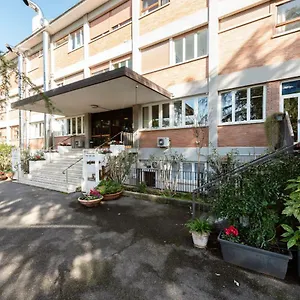 https://casa-per-ferie-opera-don-calabria.it-romehotels.com