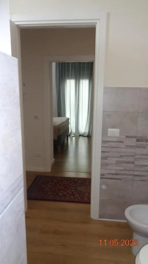 בית הארחה Garlate Affittacamere The Door In The Room And Parking Space